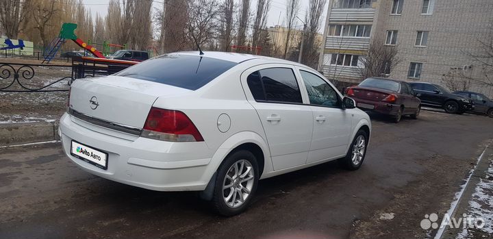 Opel Astra 1.6 МТ, 2012, 206 885 км