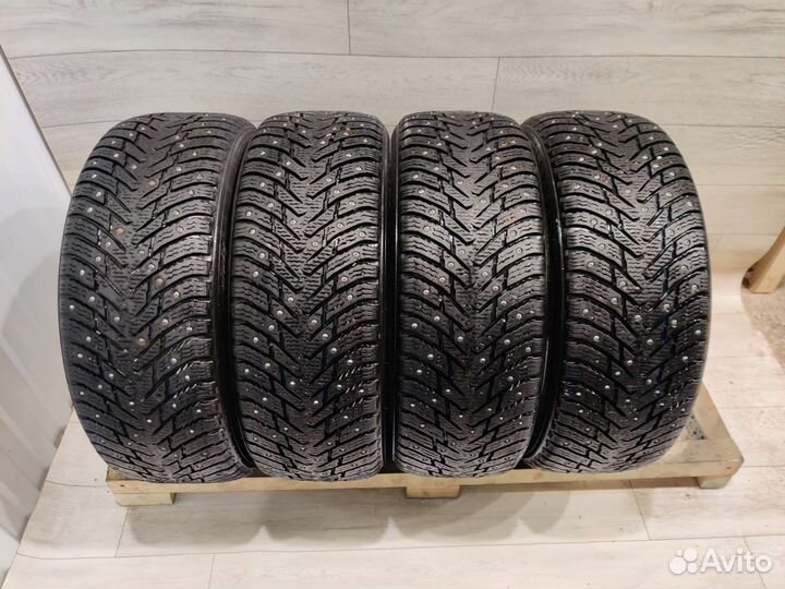 Nokian Tyres Hakkapeliitta 8 205/55 R16 94T