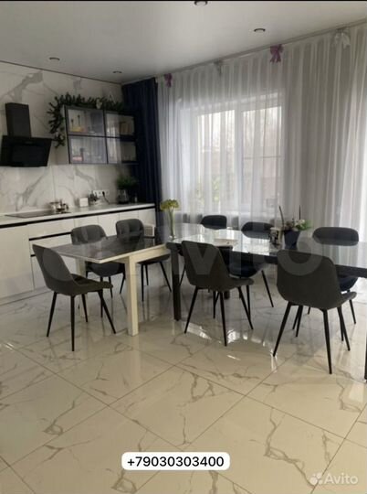 Дом 143 м² на участке 8 сот.