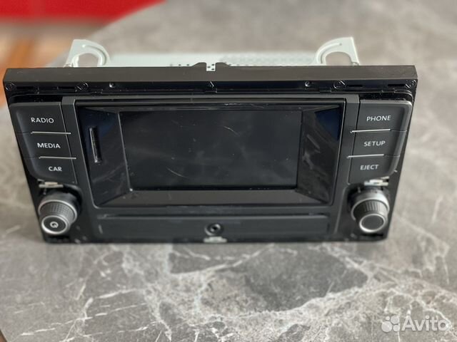 Штатное головное устройство volkswagen tiguan