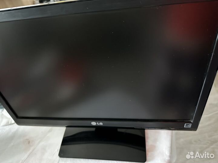 Монитор LG Flatron e1941