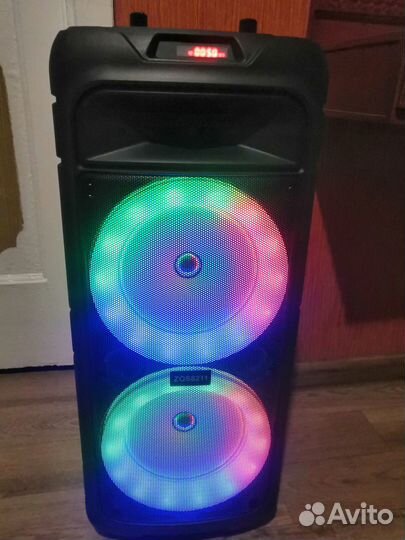 Новые Портативная колонка bluetooth большая блютус