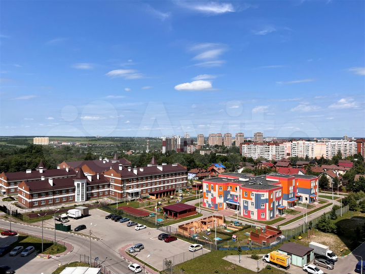 3-к. квартира, 87,6 м², 10/14 эт.