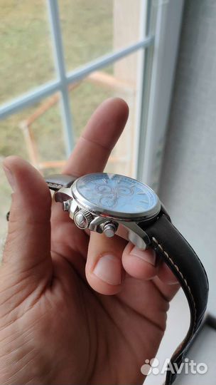 Часы Jacques Lemans