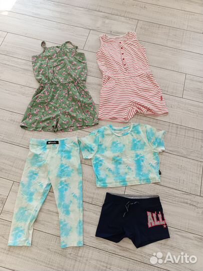 Летняя одежда для девочки 134-140см пакетом