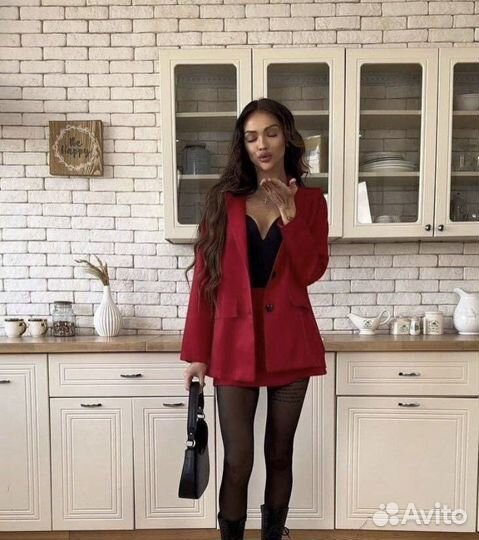 Костюм пиджак и юбка