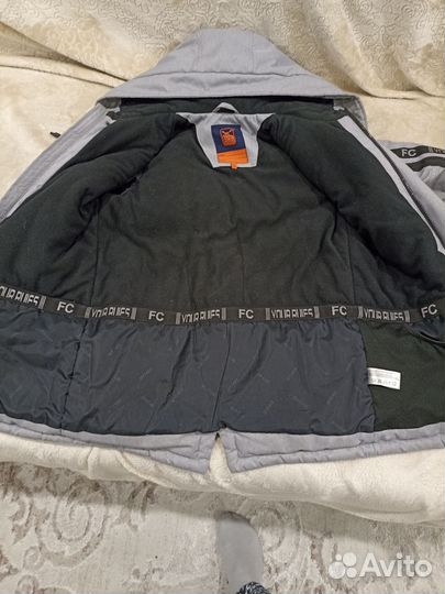 Куртка зимняя на мальчика 9-11 лет
