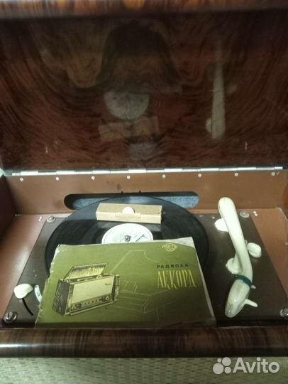 Радиоприемник ламповый Вэф 