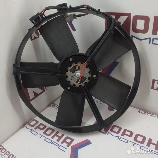 Вентилятор радиатора охлаждения двигателя