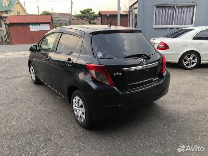 Амортизатор багажника Toyota Vitz KSP130 2012