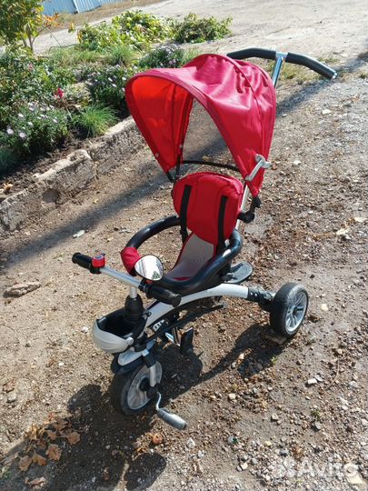 Детский трехколесный велосипед