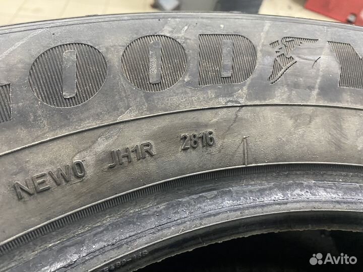 Goodyear UltraGrip 500 SUV 275/60 R20 115T