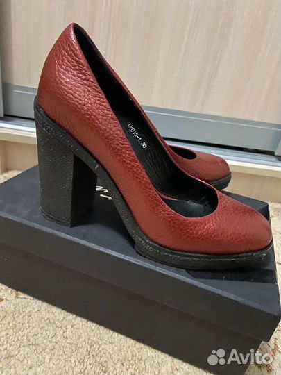 Туфли женские 38 размер
