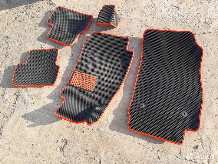 Коврики в авто