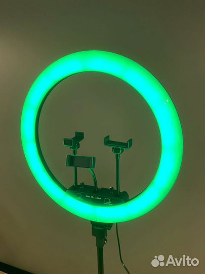 Кольцевая лампа 45 см со штативом новая RGB