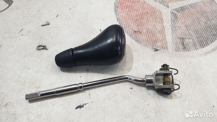 Рычаг селектора АКПП на Mercedes-Benz W140