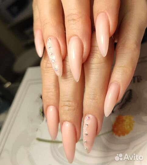 Маникюр, педикюр, наращивание