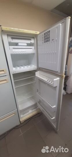 Холодильник stinol NO frost