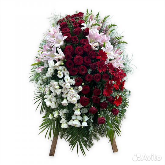 Венки ритуальные из живых цветов