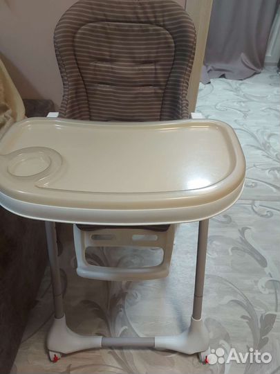 Стульчик для кормления happy baby