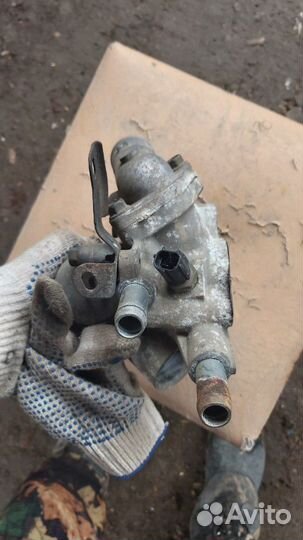 Термостат в сборе Митсубиси Лансер 10