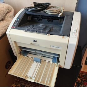 Принтер HP LaserJet 1022