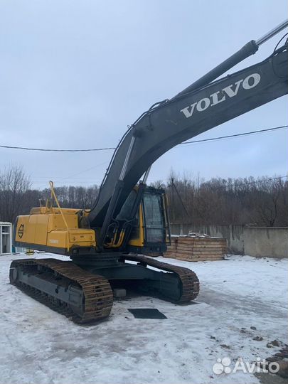 Гусеничный экскаватор Volvo EC290, 2007
