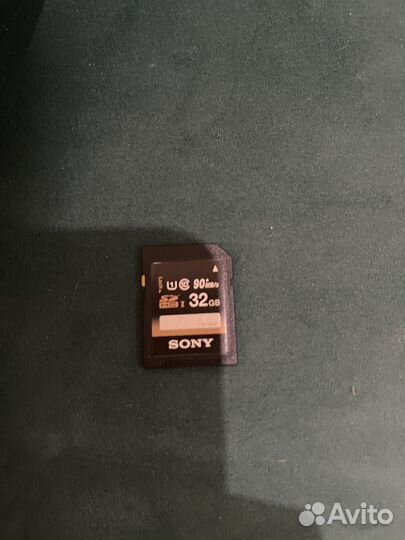 Зеркальный фотоаппарат canon eos 1300d