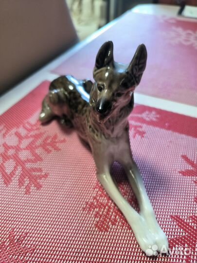 Статуэтки собак