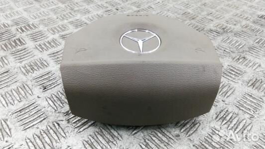 Подушка безопасности водителя mercedes benz GL-cla