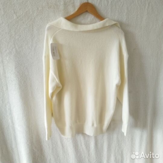 Пуловер женский 42-46 размер