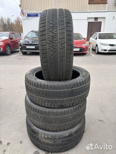 Triangle Snowlink TWT02 275/45 R21 110V