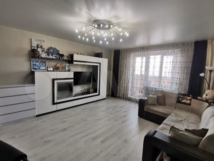 2-к. квартира, 64,9 м², 8/10 эт.