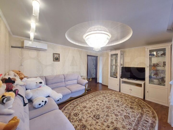 3-к. квартира, 90,3 м², 8/14 эт.