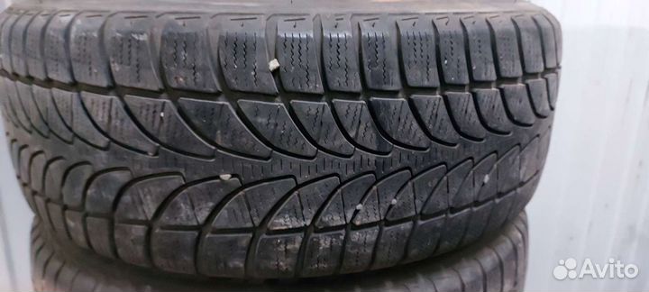 Bridgestone Alenza 001 215/55 R16