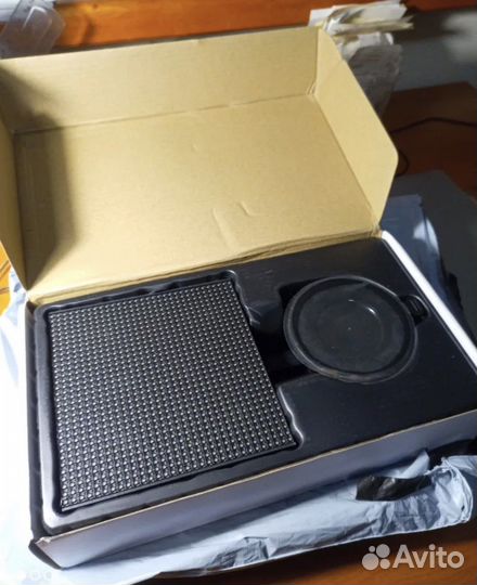 Экран на стекло автомобиля emoji