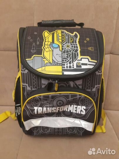 Школьный рюкзак