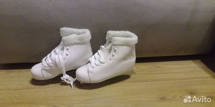 Коньки фигурные