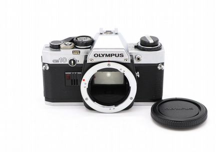 Olympus OM10 body (Japan, 1983)