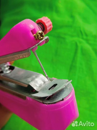Швейная машинка ручная новая