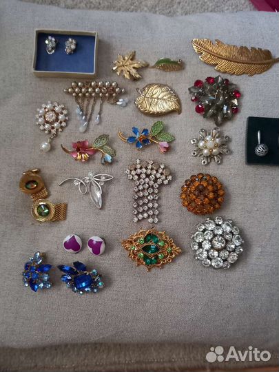 Броши,серьги,клипсы