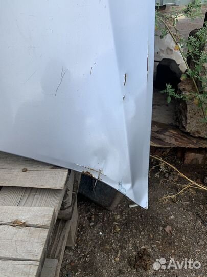 Капот mitsubishi lancer 9