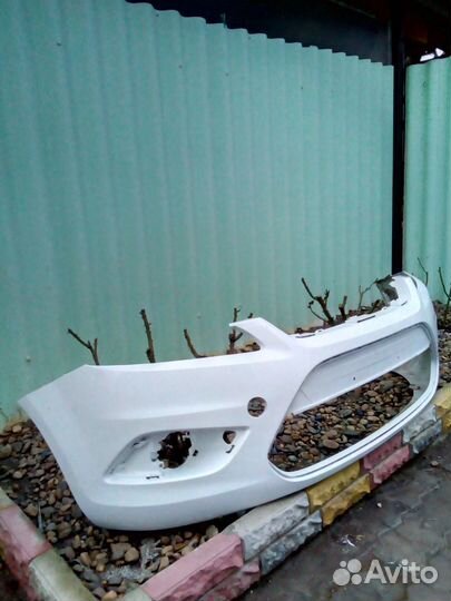 Бампер на форд фокус