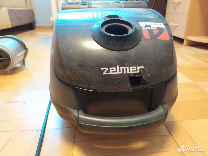 Моющий пылесос zelmer
