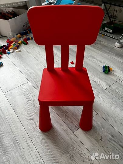 Детский стол и стул IKEA