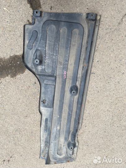 Защита днища передняя левая Mercedes-Benz E-Class