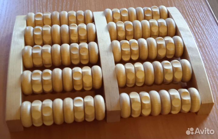 Массажер для ног деревянный