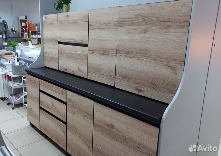 Кухонный гарнитур