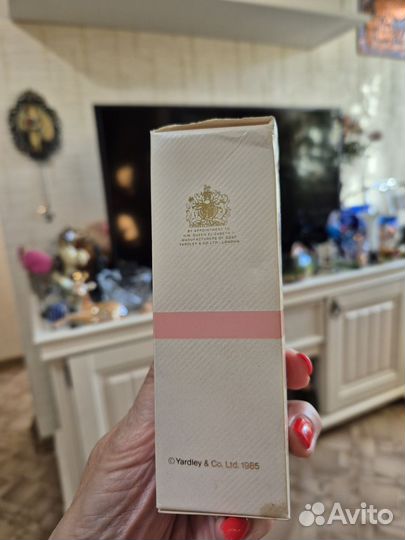 White Satin парфюм винтаж