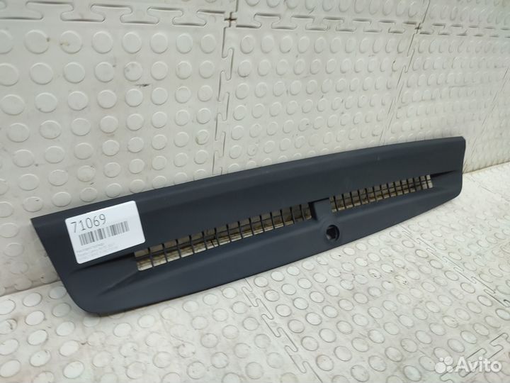 Накладка торпедо Toyota Camry XV70 2017